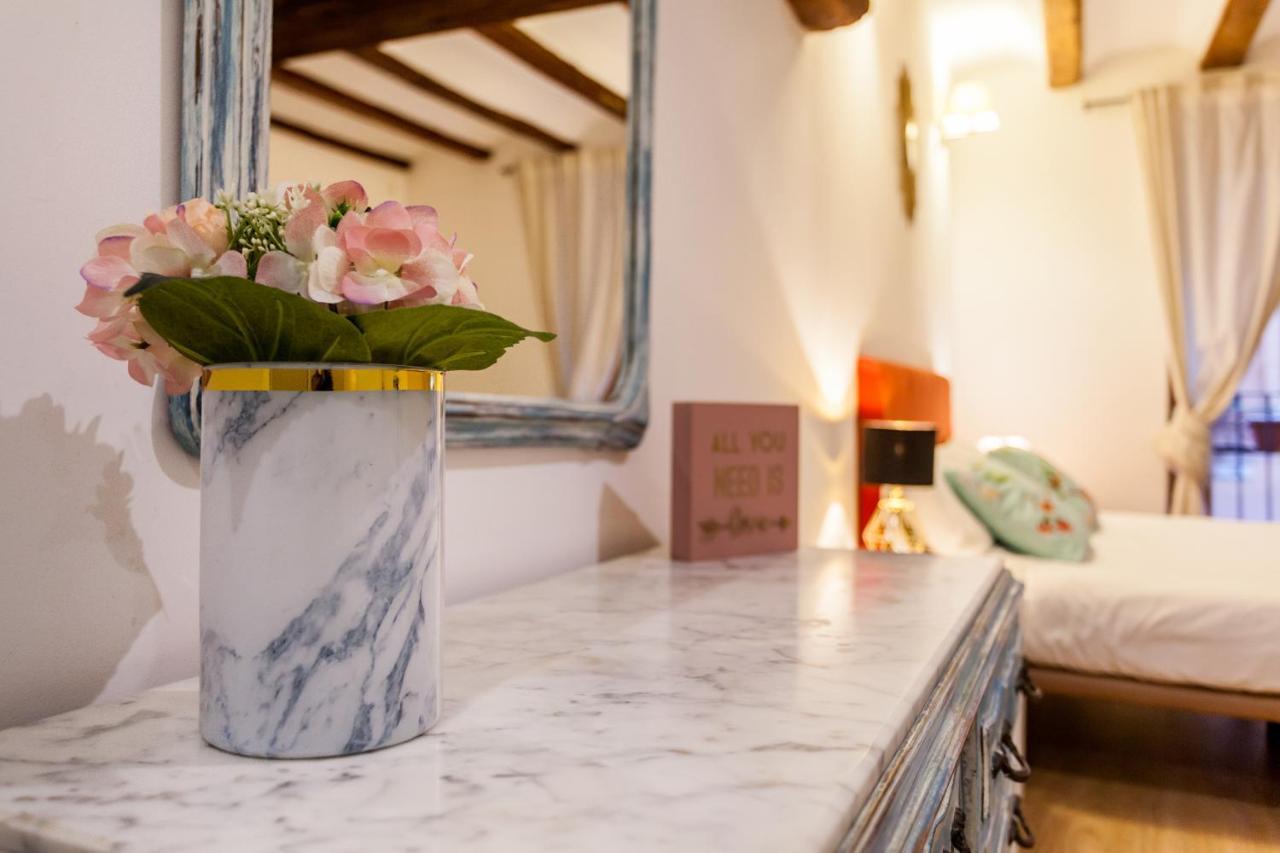 LOVELY DUPLEX in OLD TOWN Valencia Exterior foto